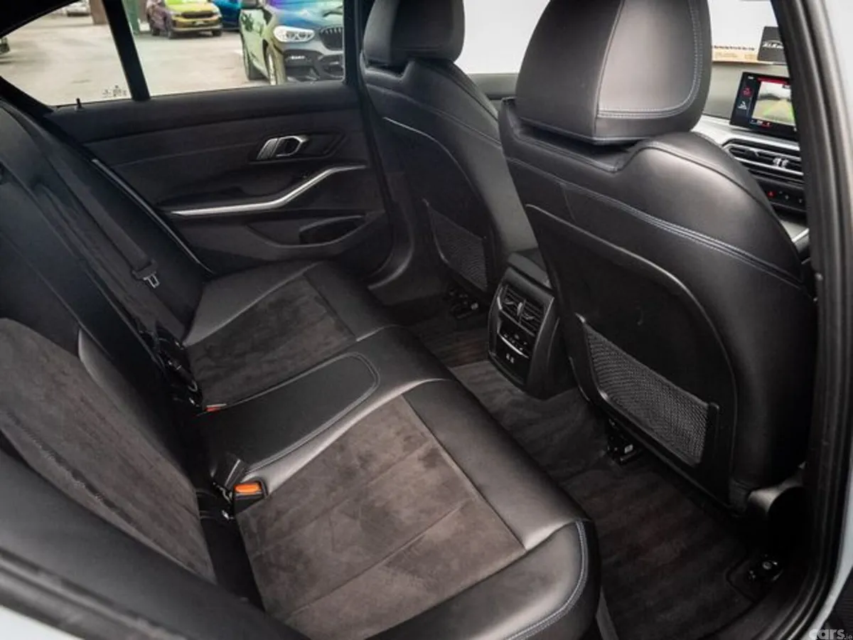 BMW 3-Series Saloon, Petrol Plug-in Hybrid, 2023, Grey