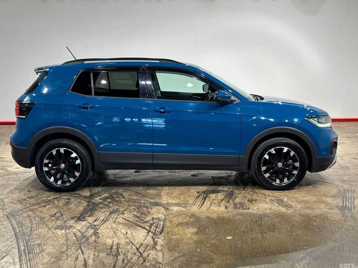 Volkswagen T-Cross SUV, Petrol, 2020, Blue