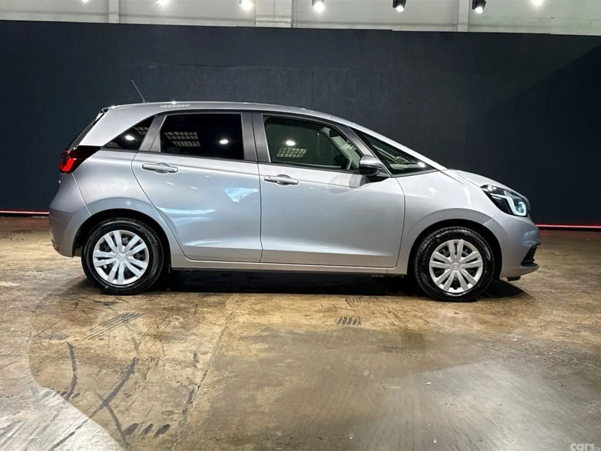 Honda Fit Hatchback, Petrol Hybrid, 2023, Silver