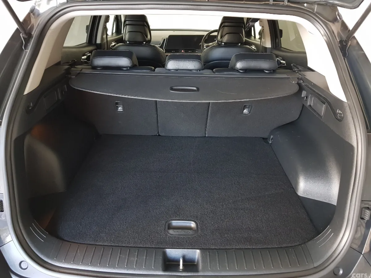 Kia Sportage MPV, Diesel, 2022, Black