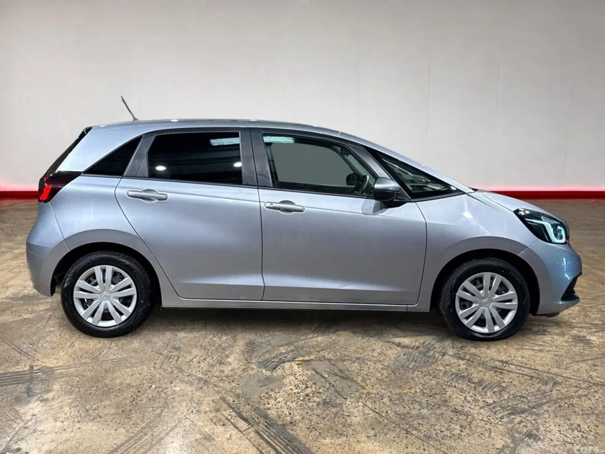 Honda Fit Hatchback, Petrol Hybrid, 2023, Silver