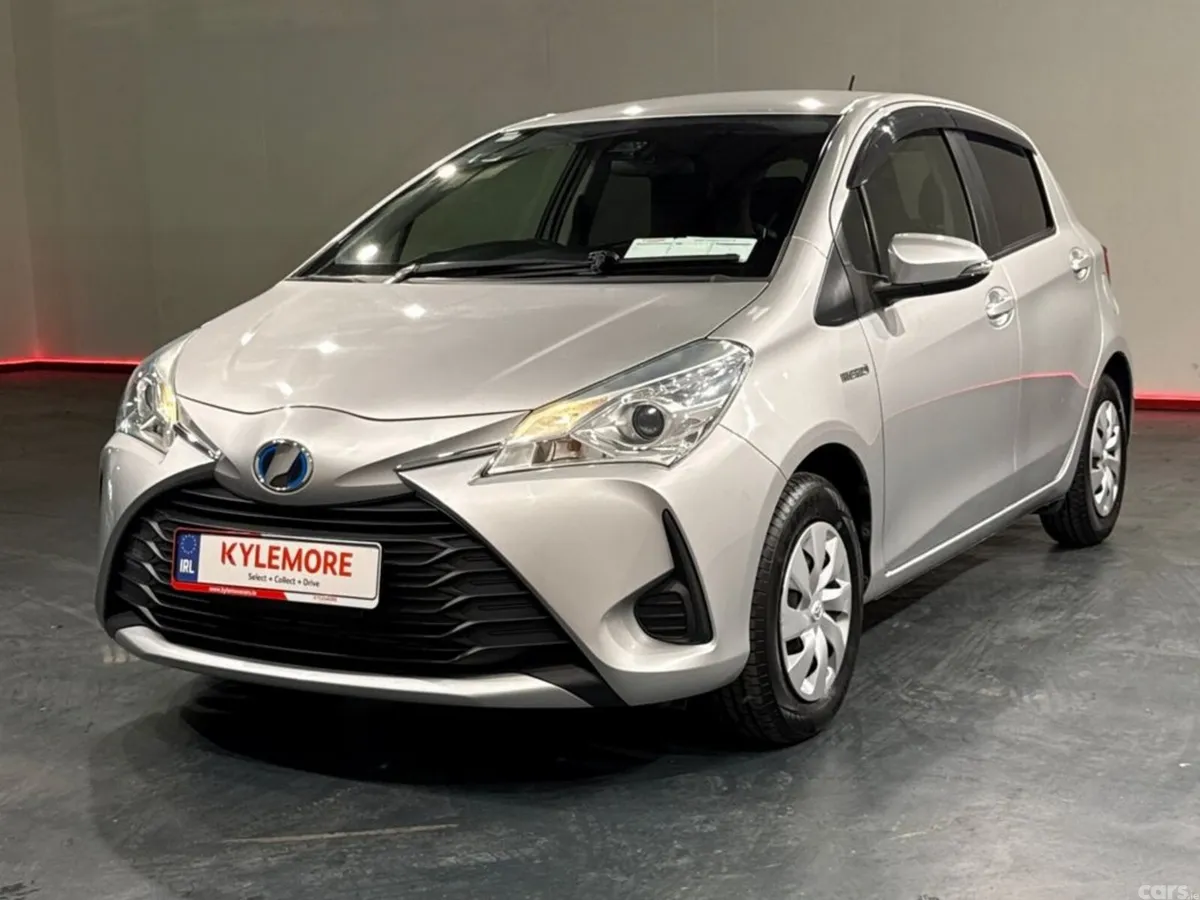 Toyota Vitz Hatchback, Petrol Hybrid, 2019, Silver