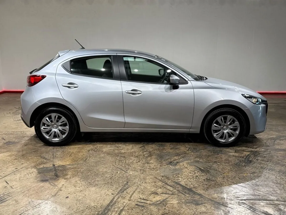 Mazda Mazda2 Hatchback, Petrol, 2024, Silver