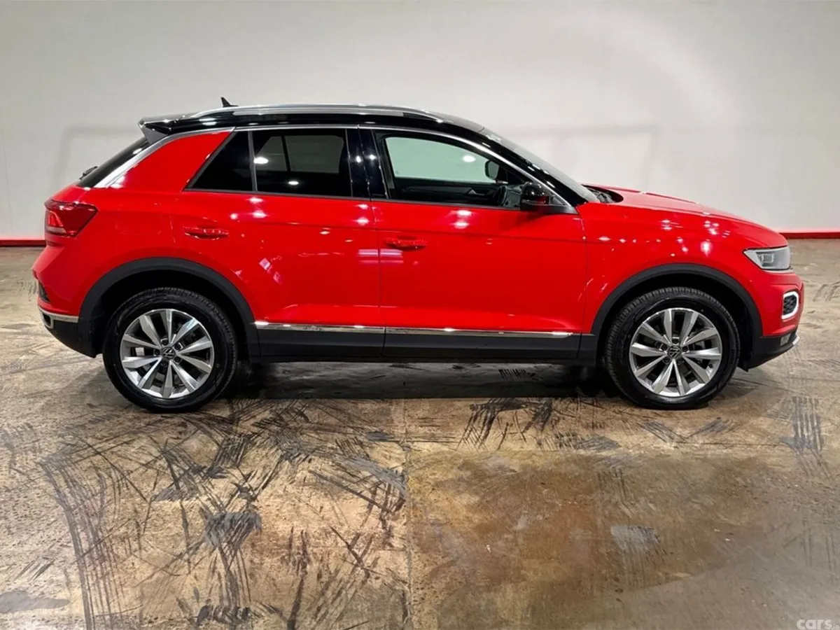 Volkswagen T-Roc SUV, Diesel, 2021, Red