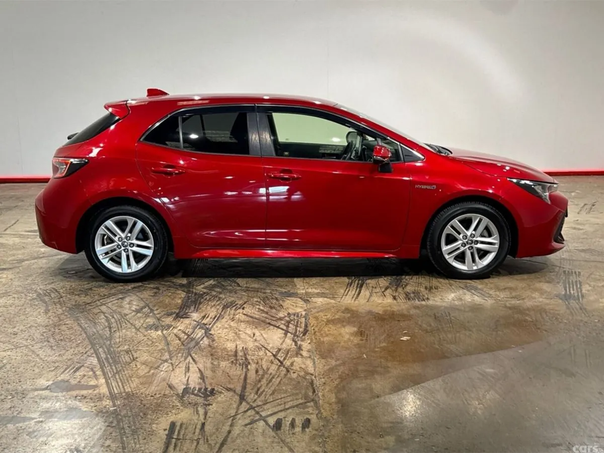 Toyota Corolla Hatchback, Petrol Hybrid, 2020, Red