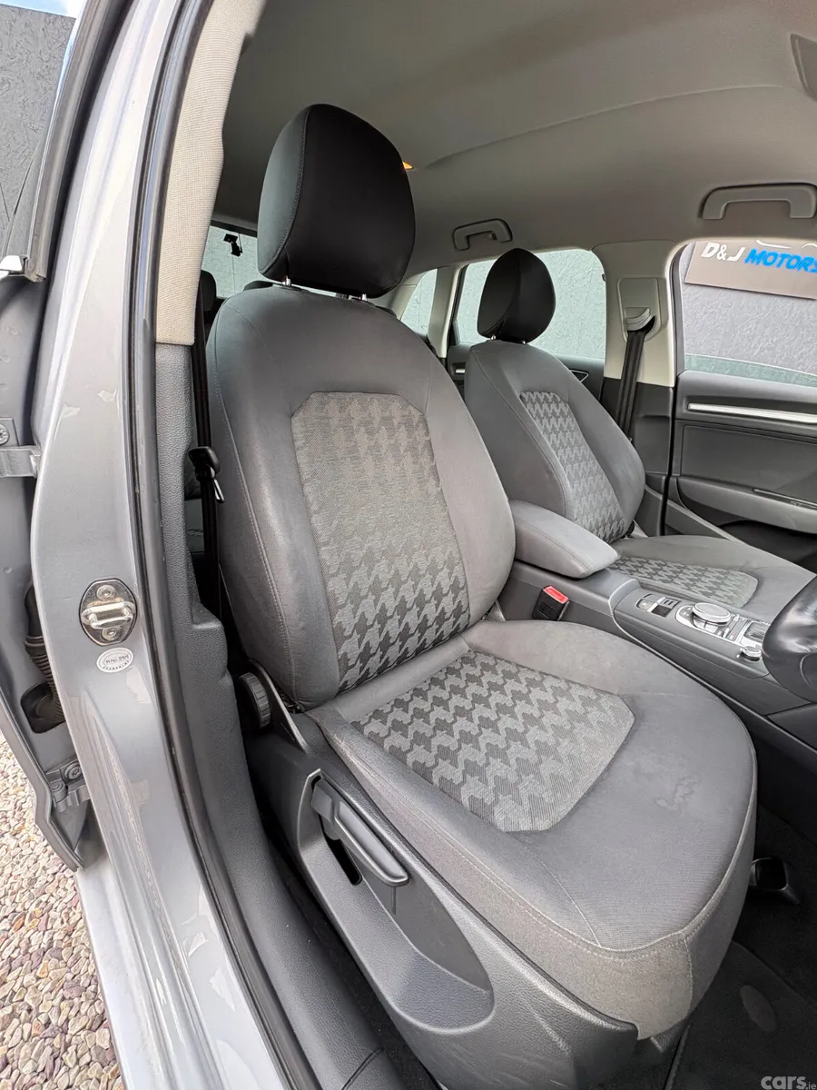 Audi A3 Hatchback, Petrol, 2014, Silver