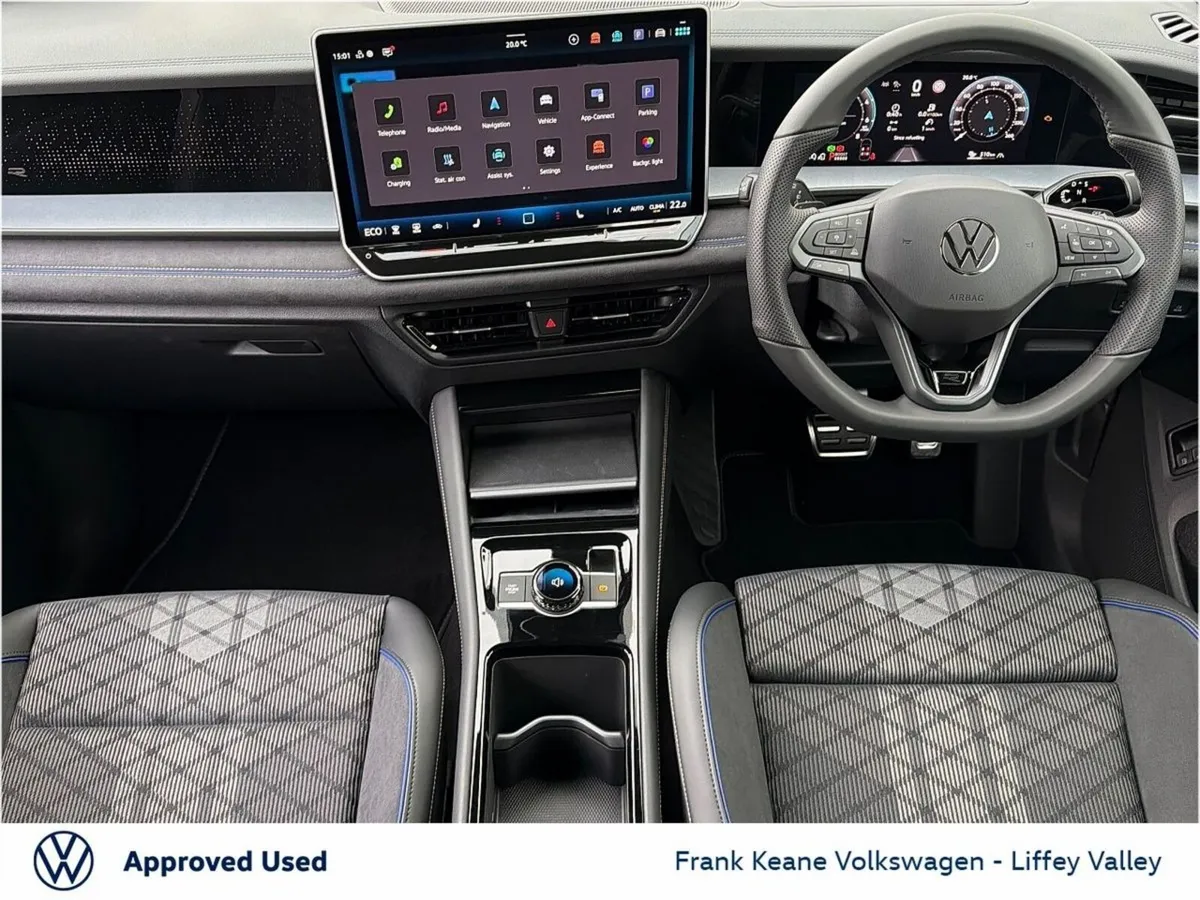 Volkswagen Tayron SUV, Petrol Plug-in Hybrid, 2026, Silver