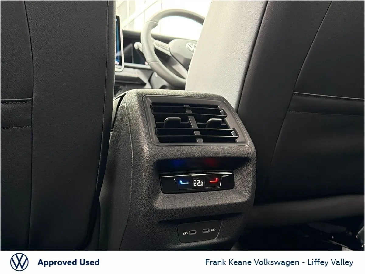Volkswagen Tayron SUV, Petrol Plug-in Hybrid, 2026, Silver