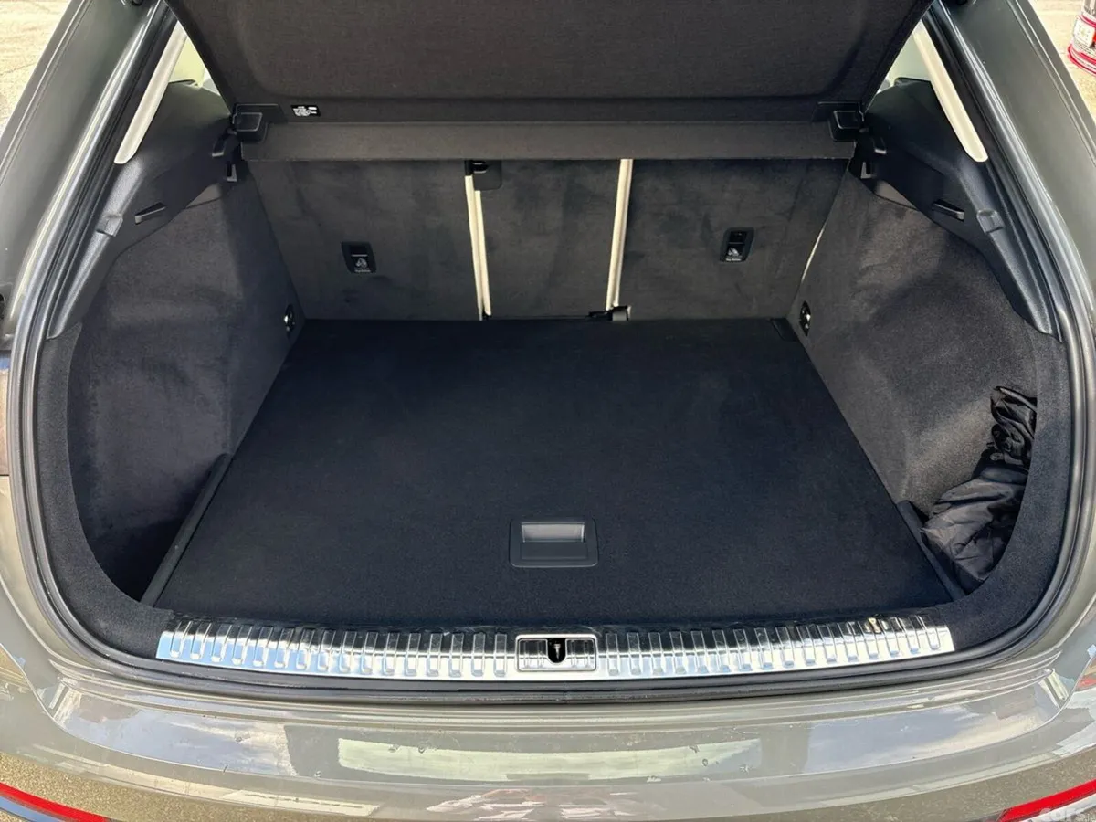 Audi Q3 SUV, Diesel, 2024, Grey