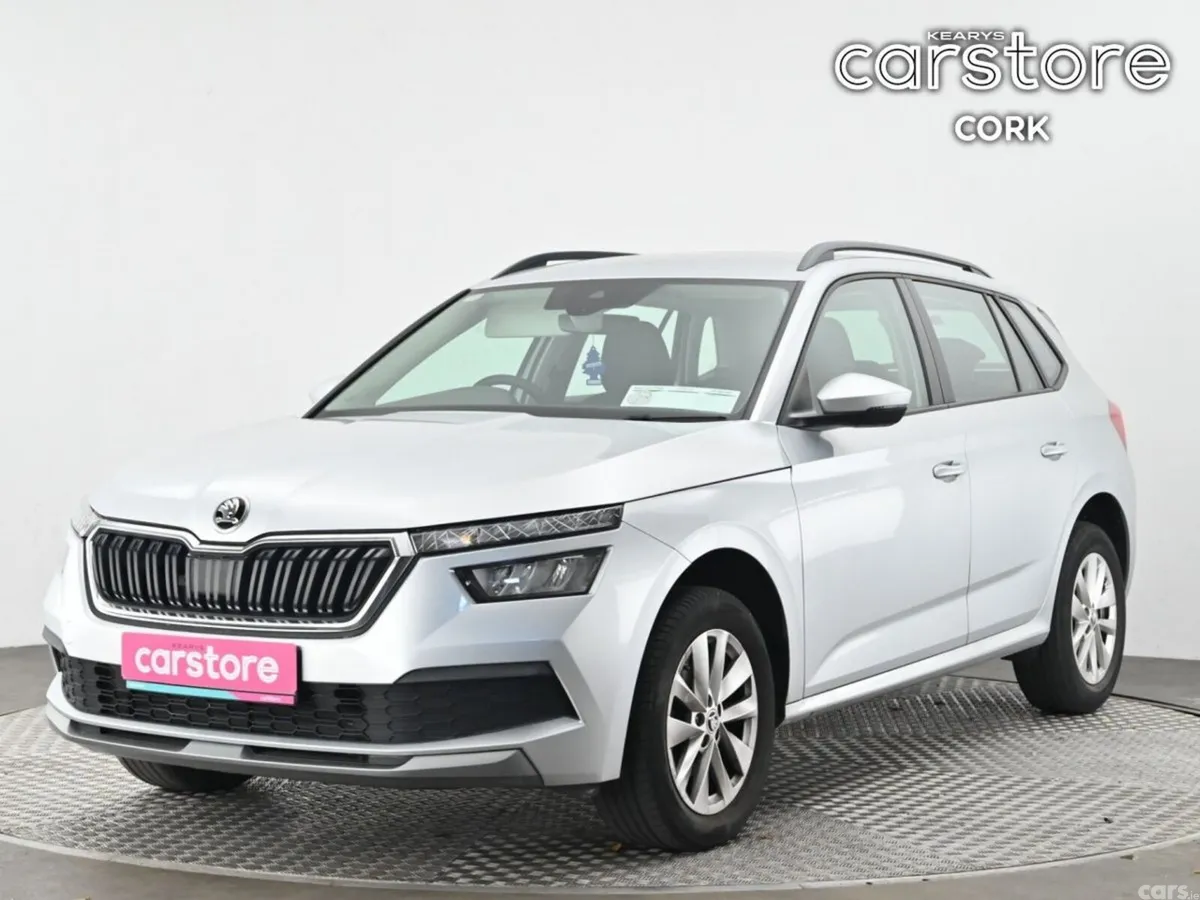 Skoda Kamiq Hatchback, Petrol, 2023, Grey
