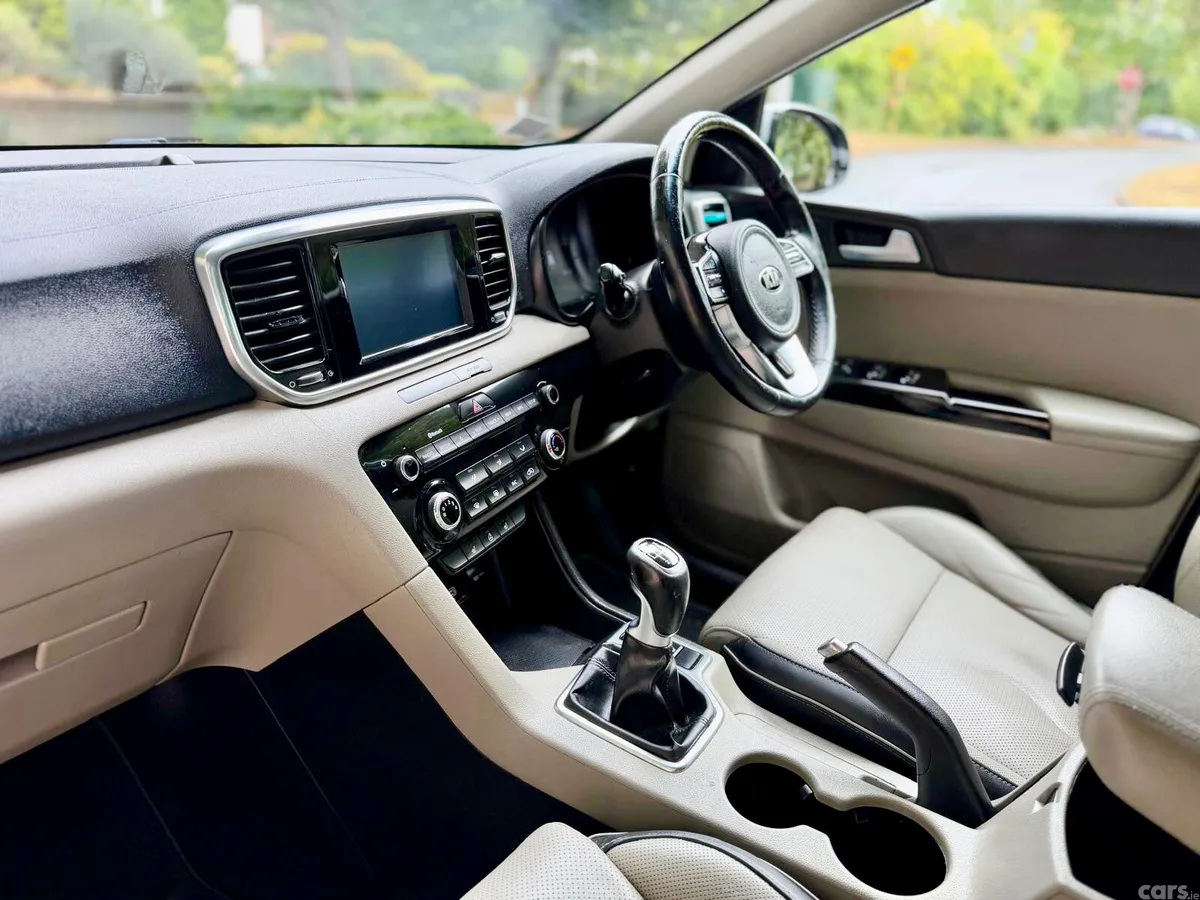 Kia Sportage SUV, Diesel, 2019, Grey