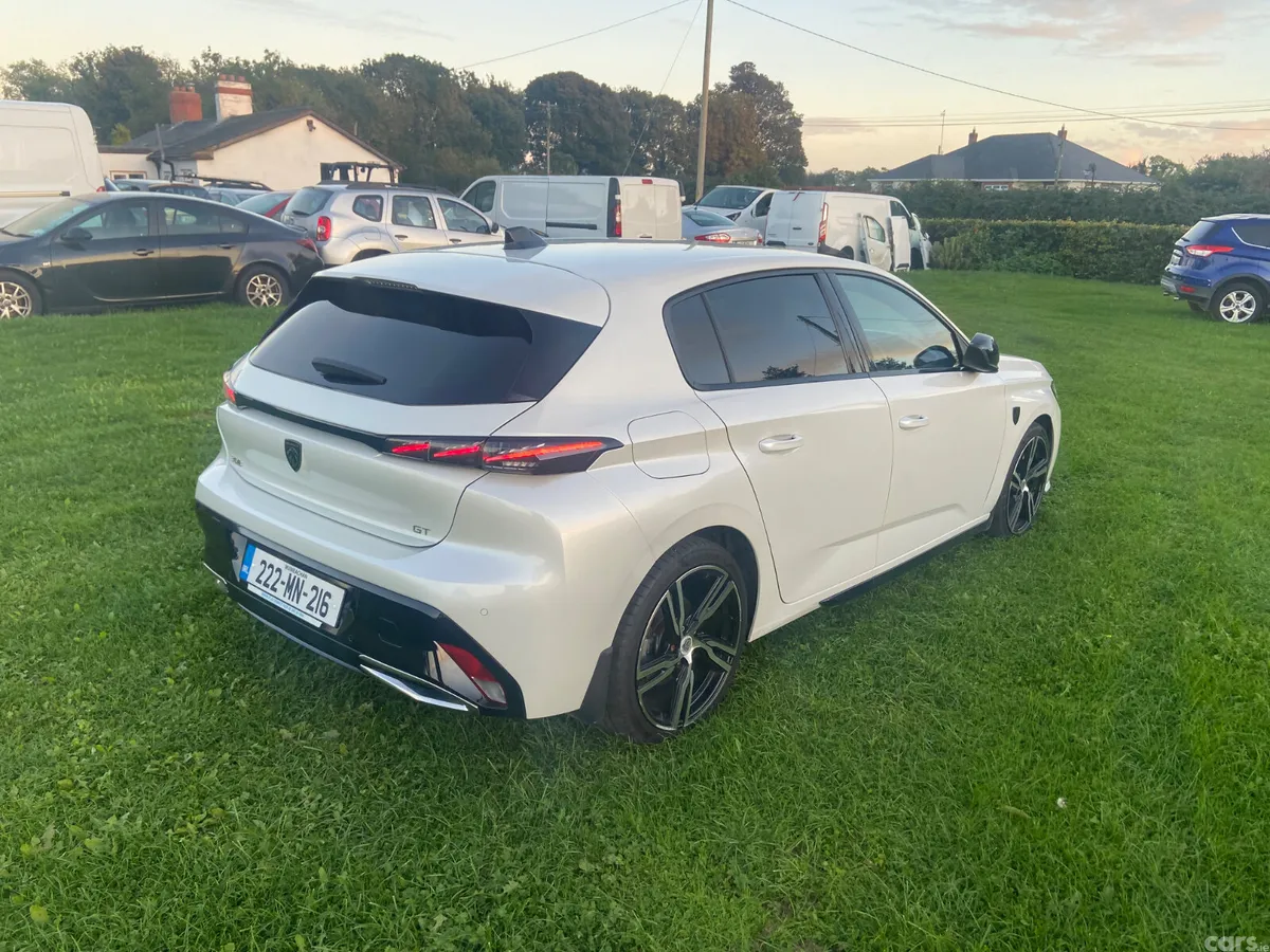 Peugeot 308 Hatchback, Diesel, 2022, White