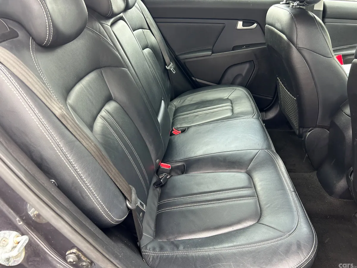 Kia Sportage SUV, Diesel, 2016, White