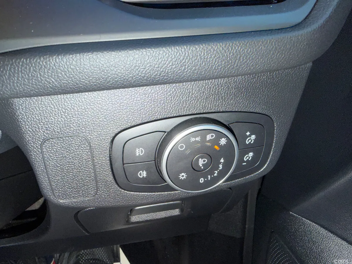 Ford Focus Hatchback, Diesel, 2020, Blue