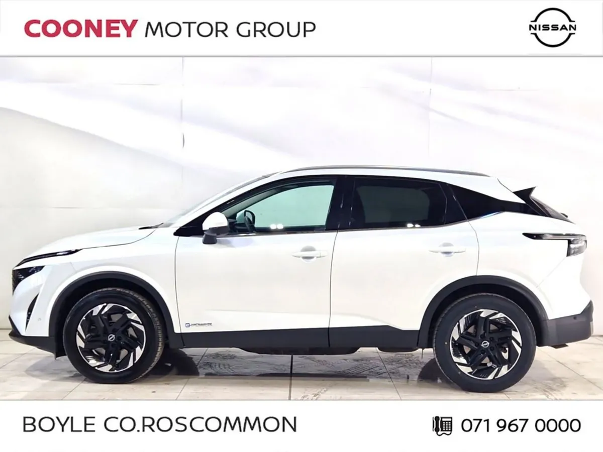 Nissan Qashqai MPV, Petrol Hybrid, 2026, White