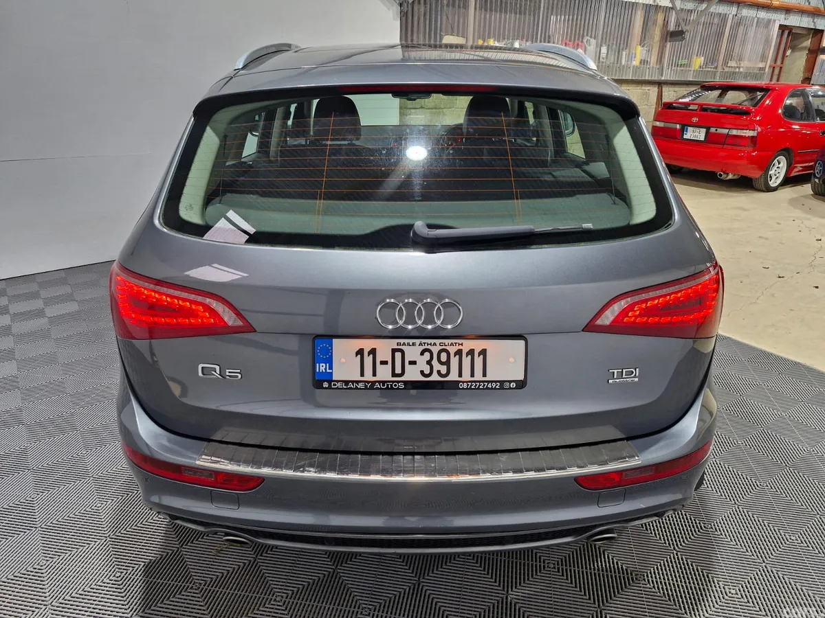 Audi Q5 SUV, Diesel, 2011, Grey