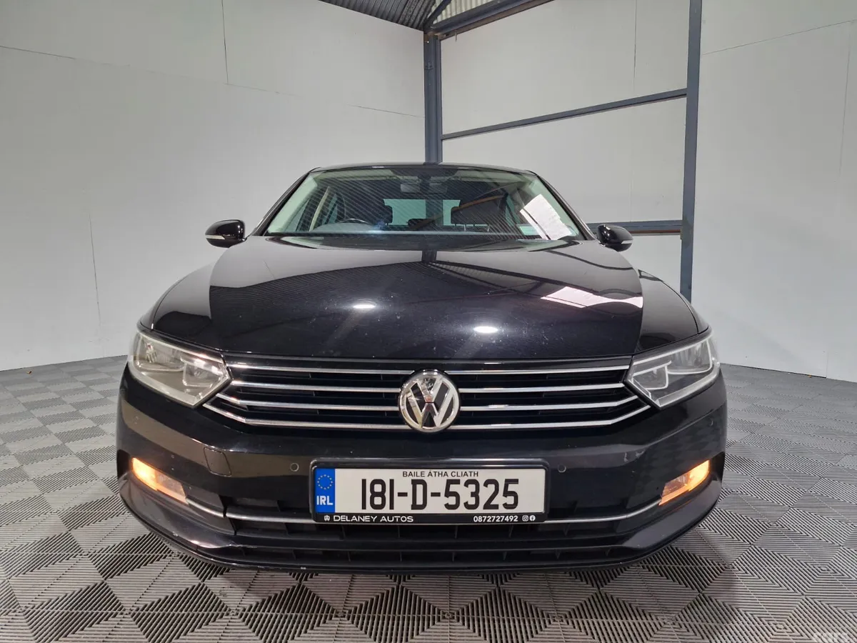 Volkswagen Passat Saloon, Diesel, 2018, Black
