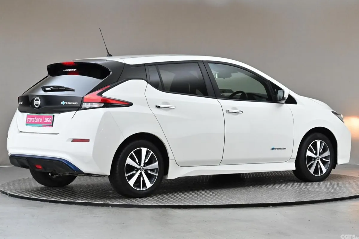 Nissan Leaf Hatchback, Electric, 2020, White