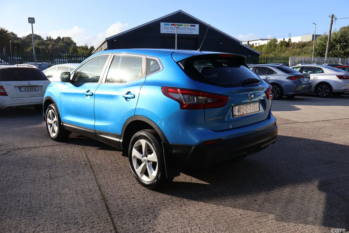 Nissan Qashqai SUV, Diesel, 2017, Blue