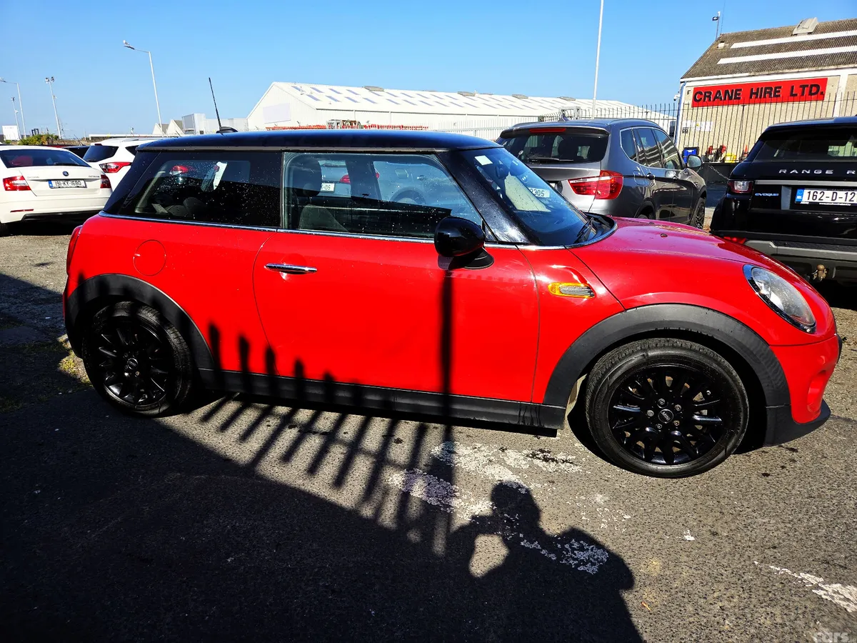 Mini One Hatchback, Diesel, 2014, Red