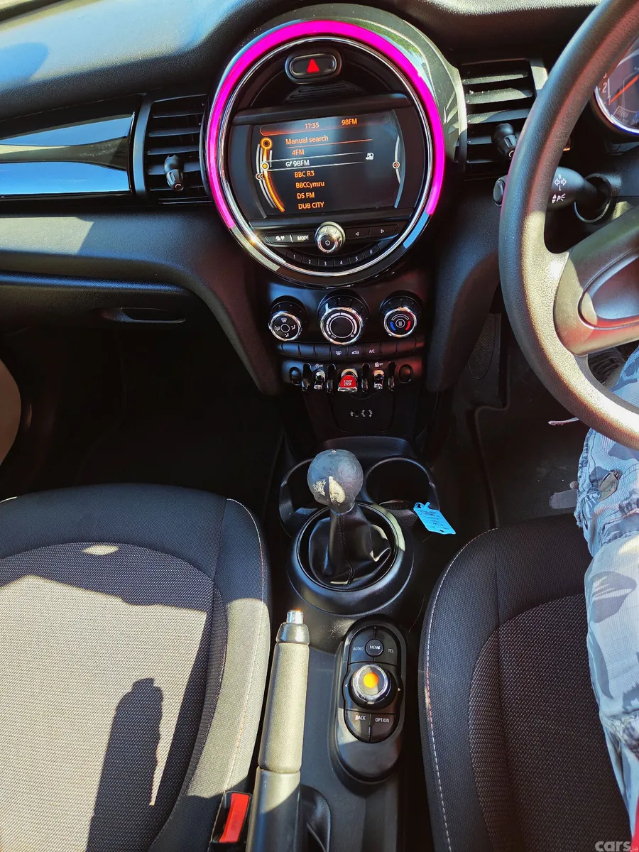 Mini One Hatchback, Diesel, 2014, Red