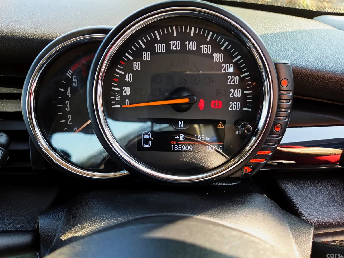 Mini One Hatchback, Diesel, 2014, Red