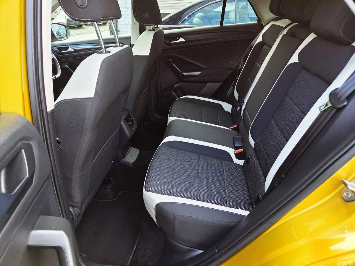 Volkswagen T-Roc SUV, Petrol, 2019, Yellow