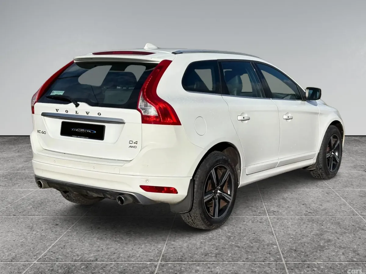 Volvo XC60 SUV, Diesel, 2016, White