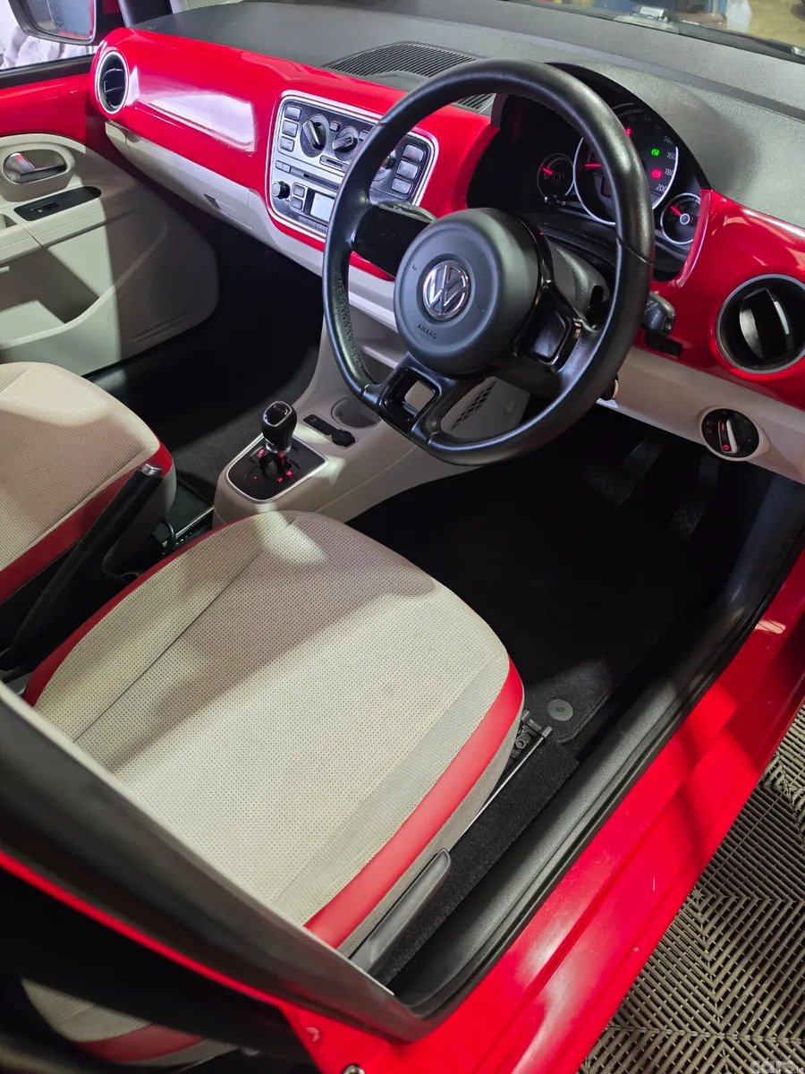 Volkswagen up! Hatchback, Petrol, 2013, Red