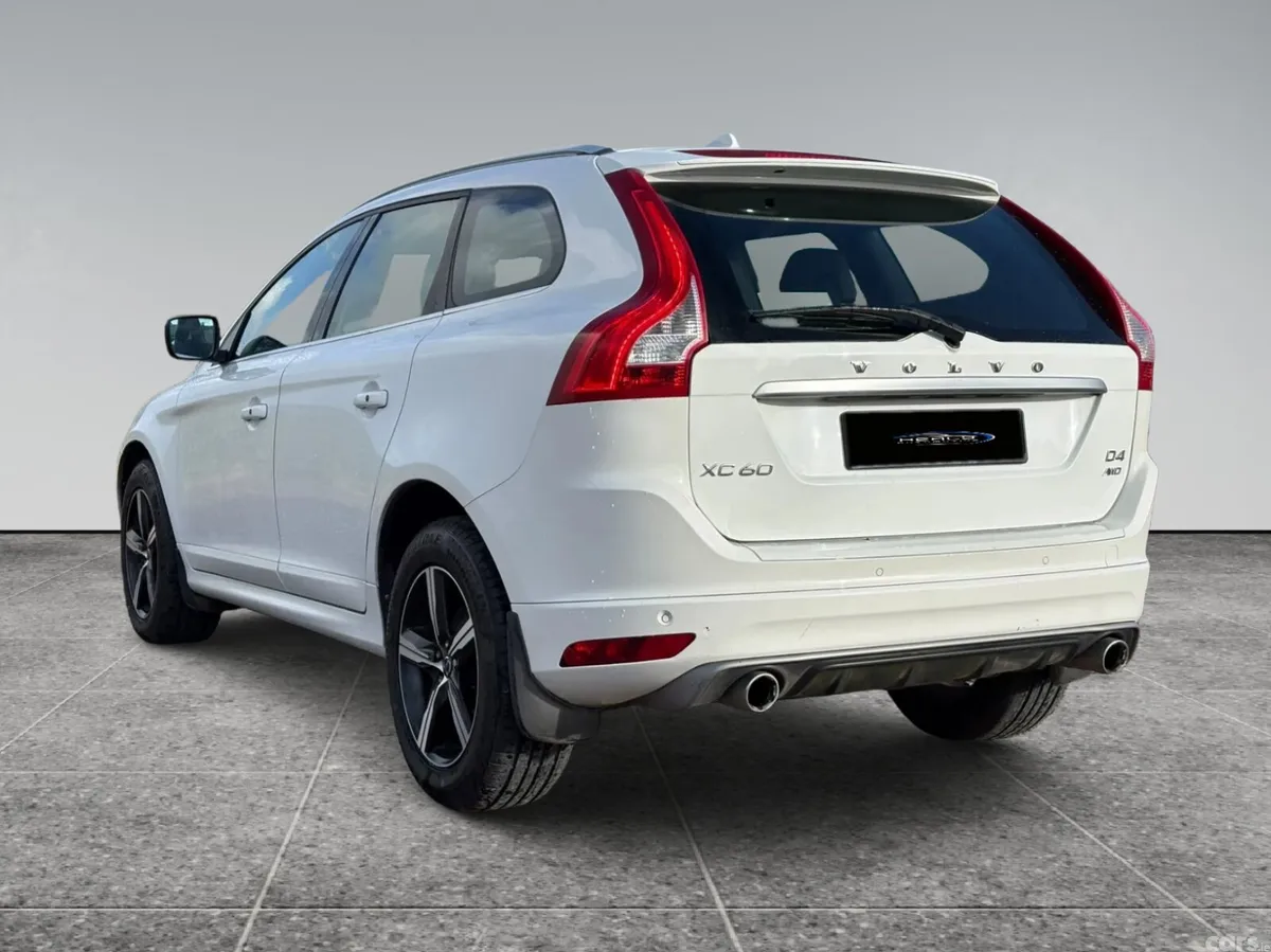 Volvo XC60 SUV, Diesel, 2016, White