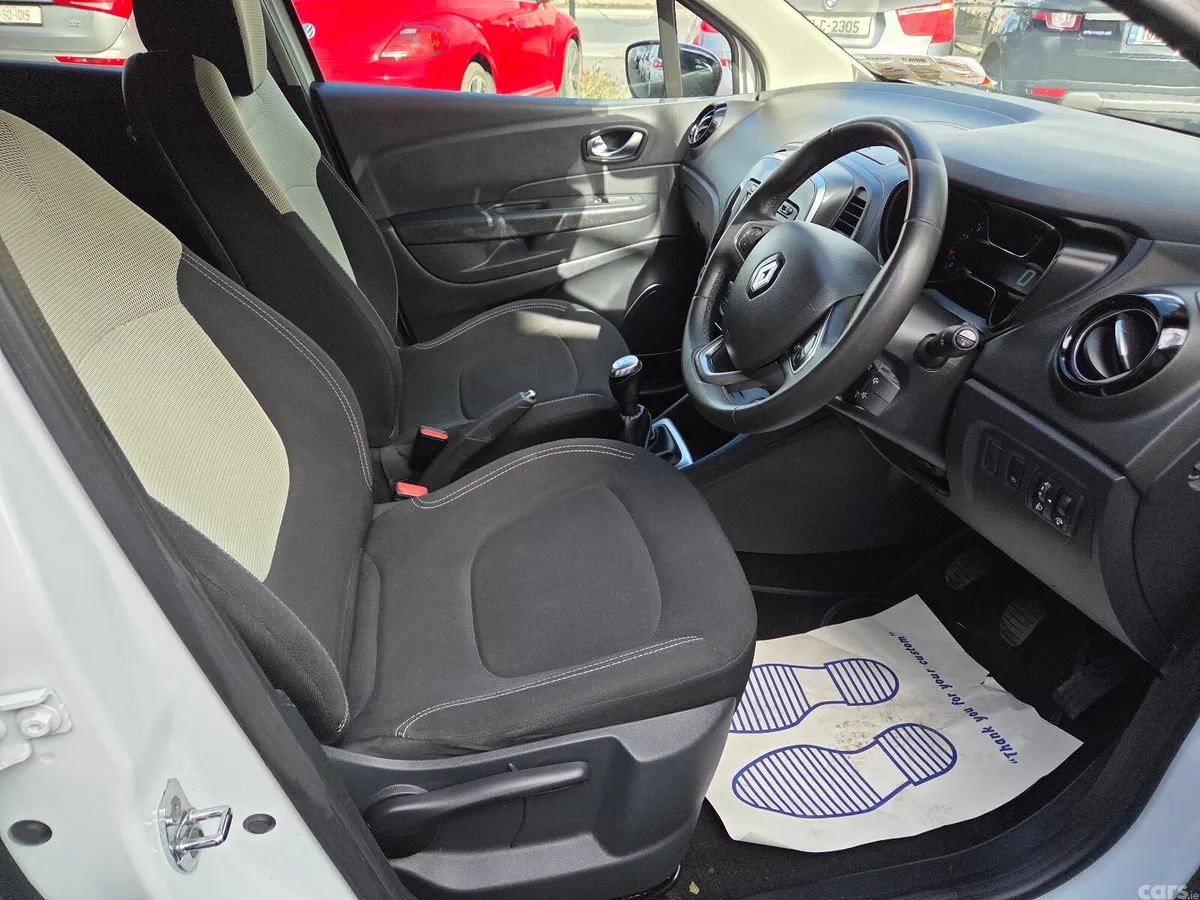 Renault Captur Hatchback, Diesel, 2019, White