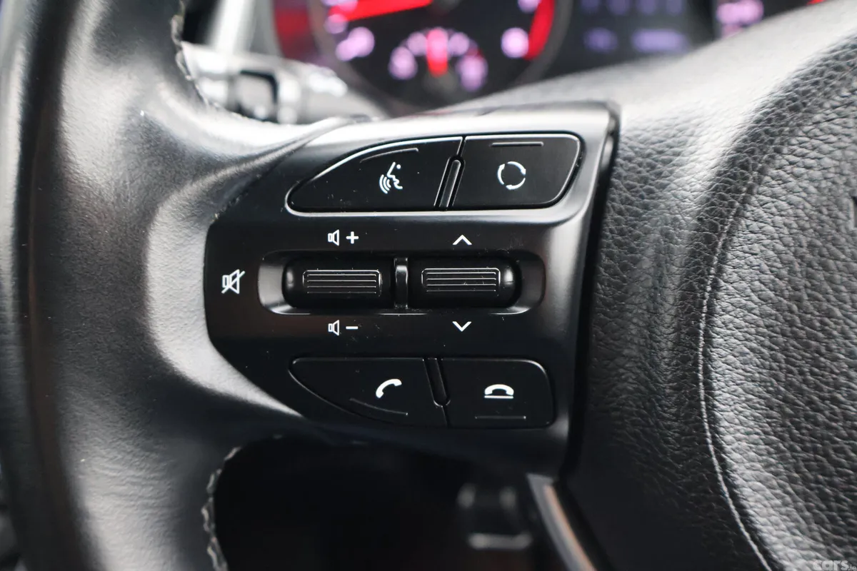Kia Stonic SUV, Petrol, 2018, Blue