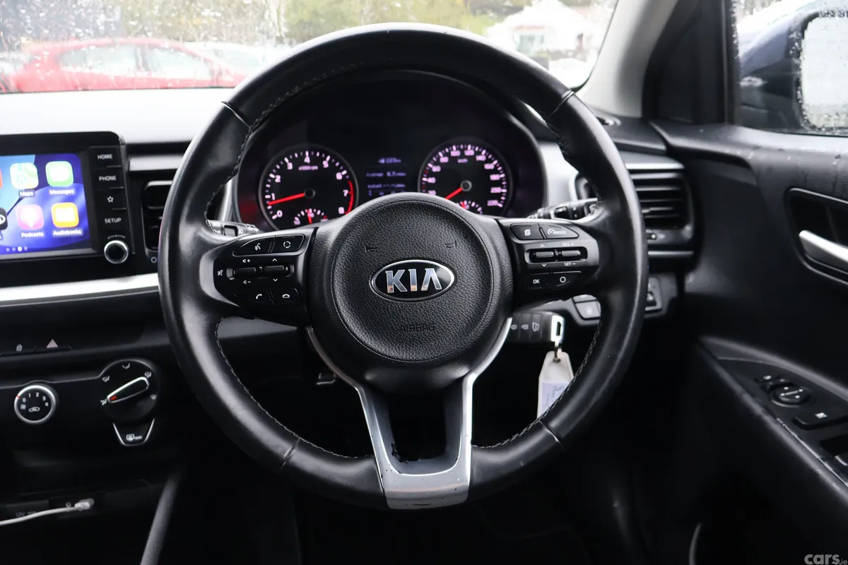 Kia Stonic SUV, Petrol, 2018, Blue