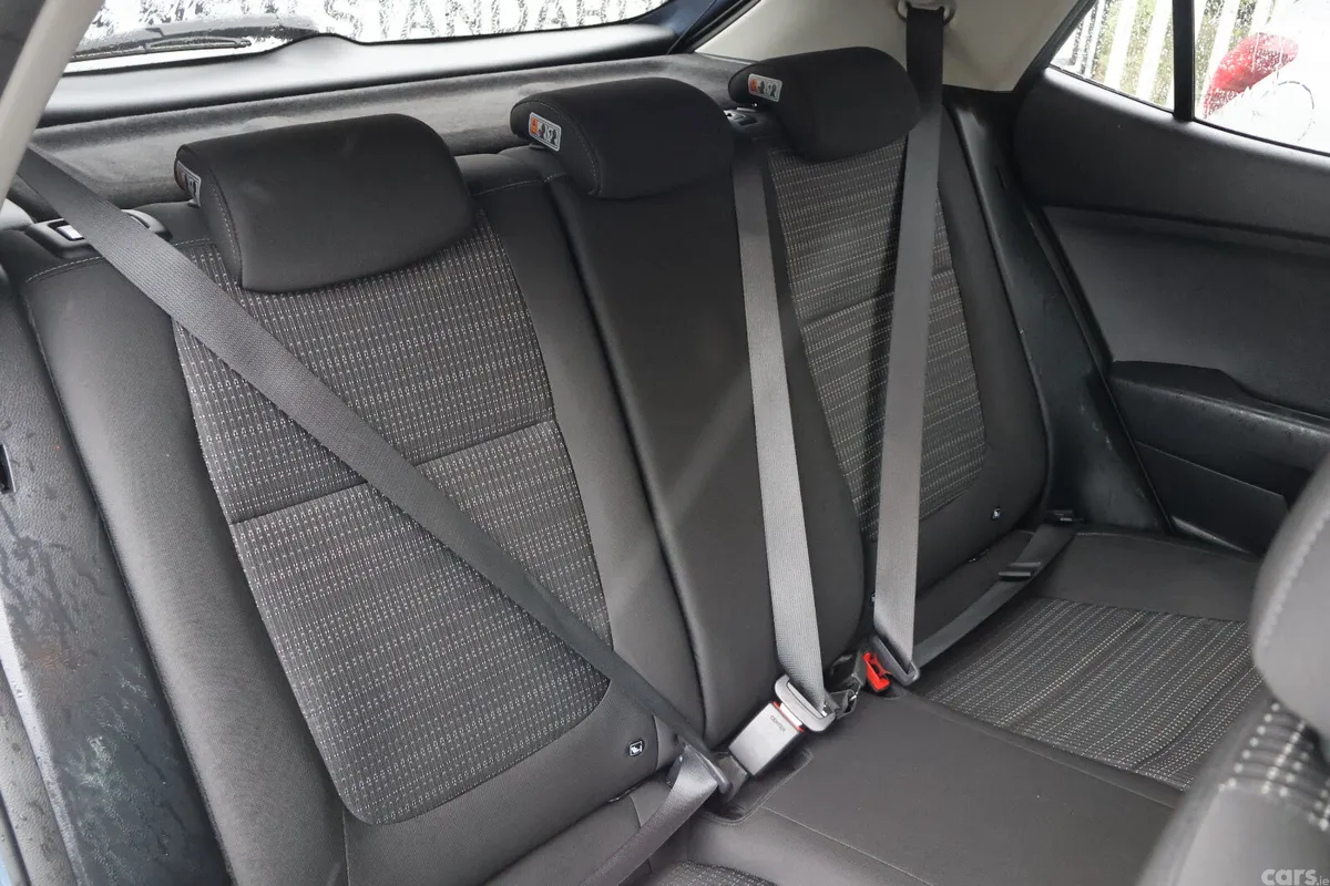 Kia Stonic SUV, Petrol, 2018, Blue