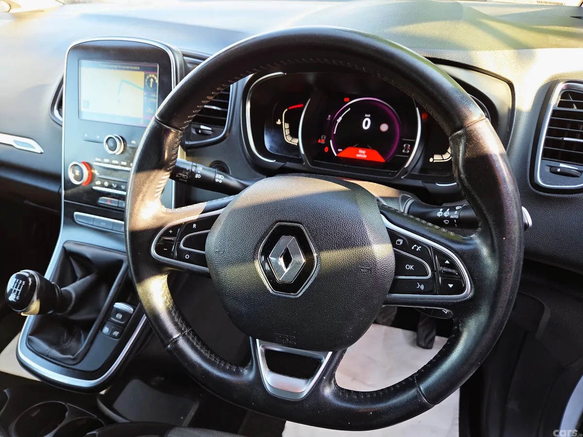 Renault Grand Scenic MPV, Petrol, 2019, White
