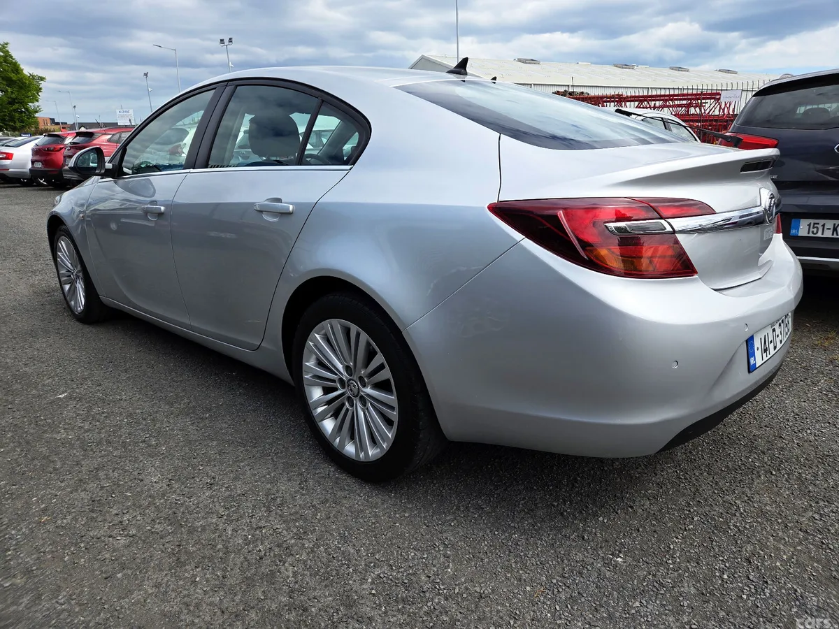 Vauxhall Insignia Hatchback, Diesel, 2014, Silver