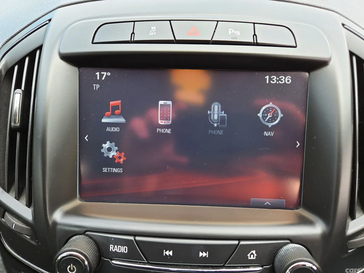 Vauxhall Insignia Hatchback, Diesel, 2014, Silver