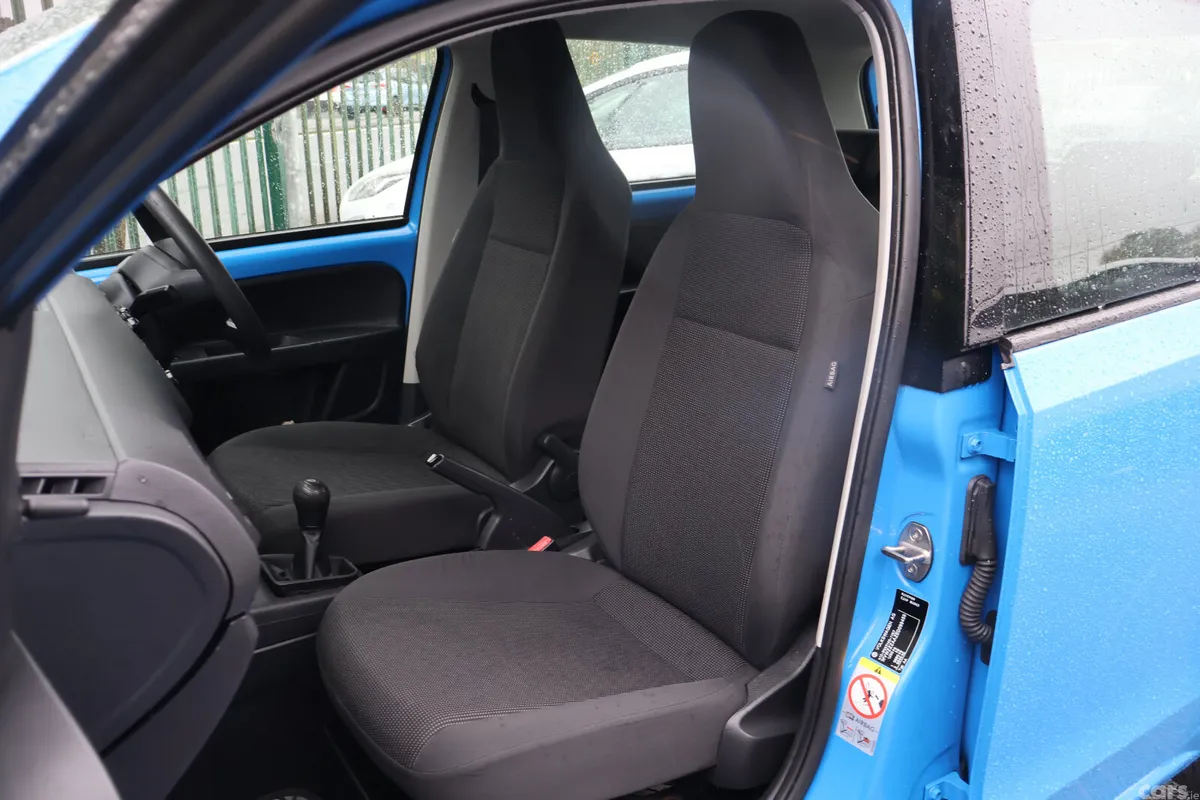 Volkswagen up! Hatchback, Petrol, 2014, Blue
