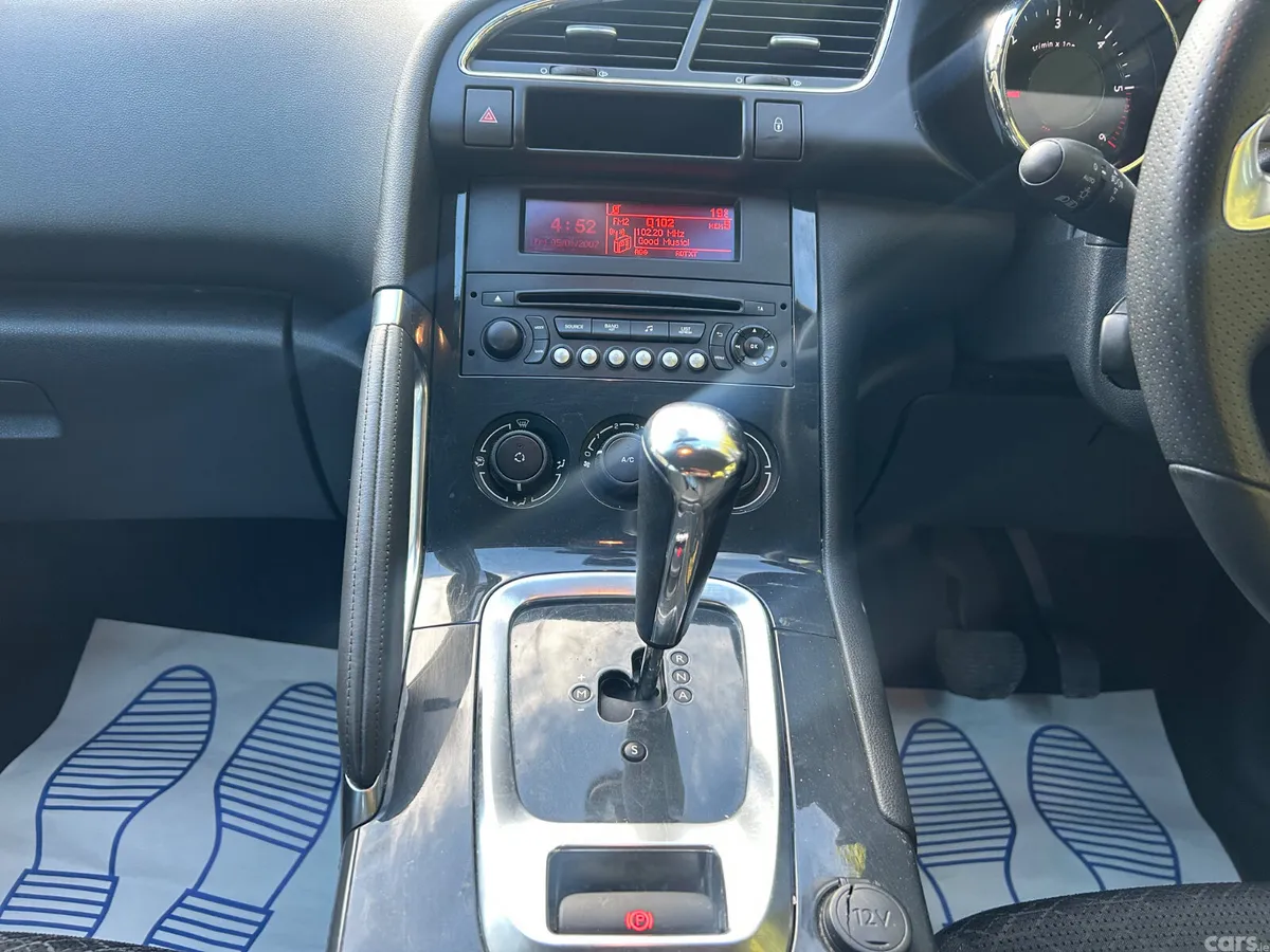 Peugeot 3008 SUV, Diesel, 2015, Silver