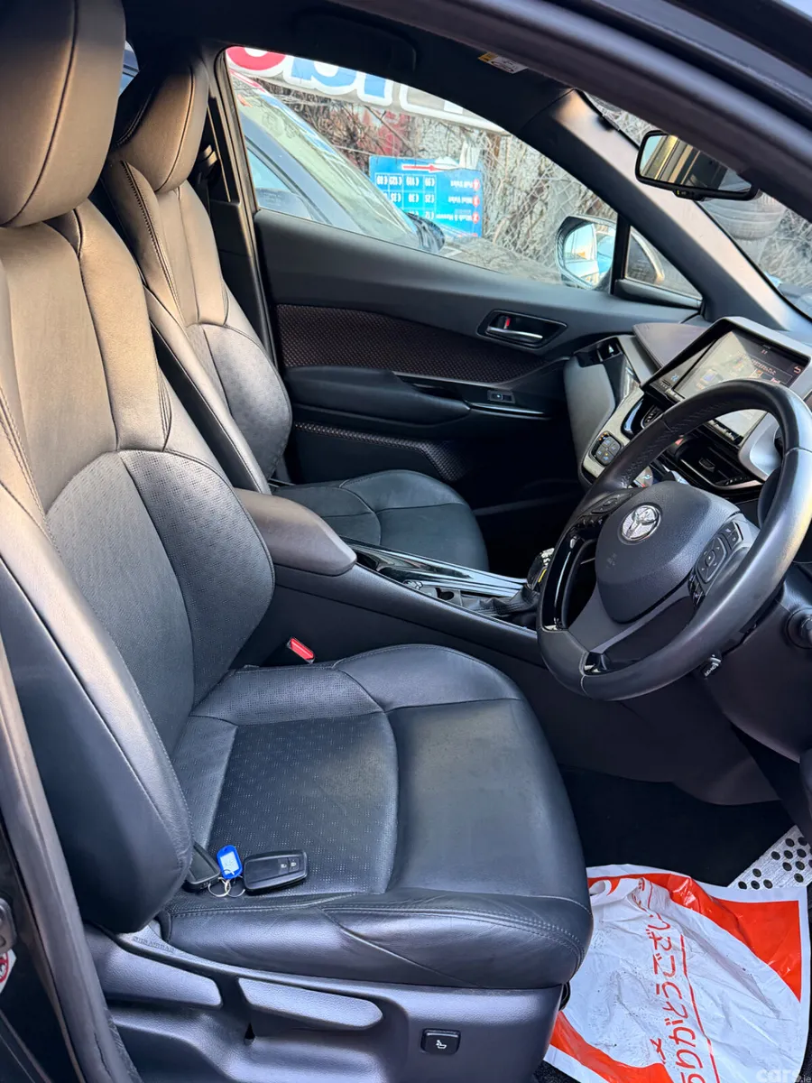 Toyota C-HR Hatchback, Petrol Hybrid, 2017, Black