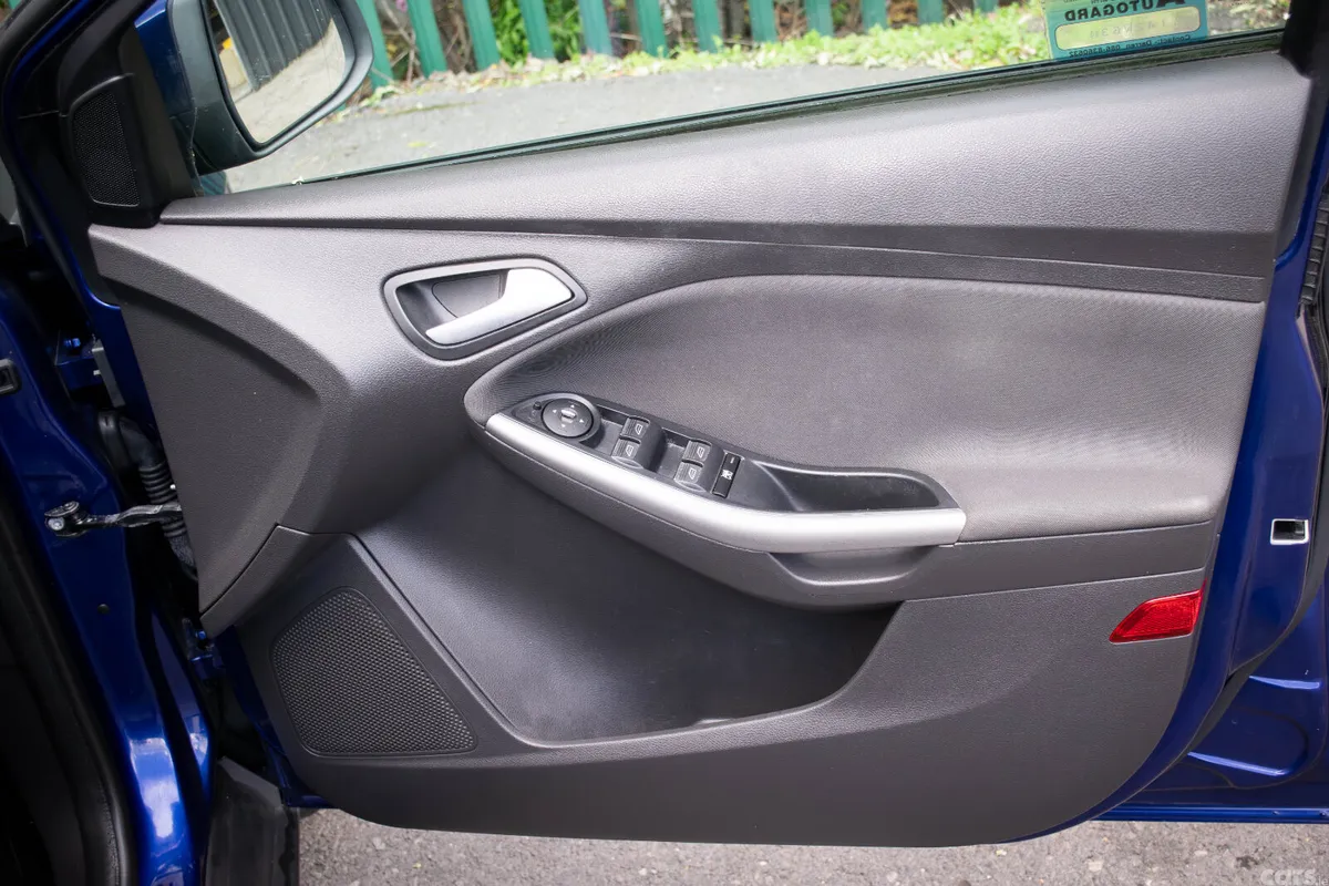 Ford Focus Hatchback, Diesel, 2014, Blue