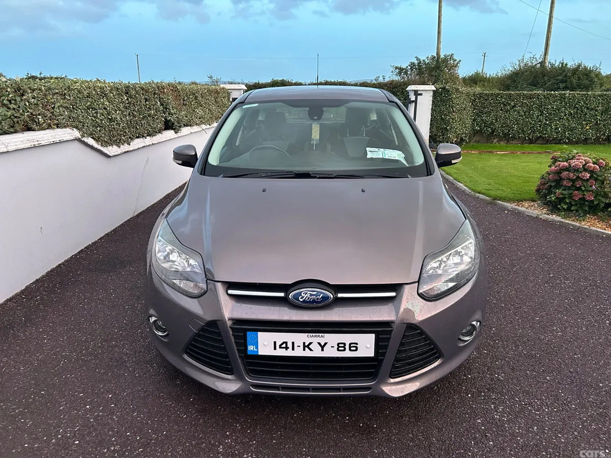 Ford Focus Hatchback, Diesel, 2014, Brown
