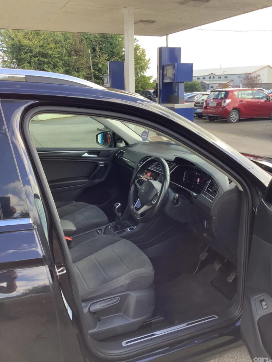 Volkswagen Tiguan SUV, Diesel, 2021, Black