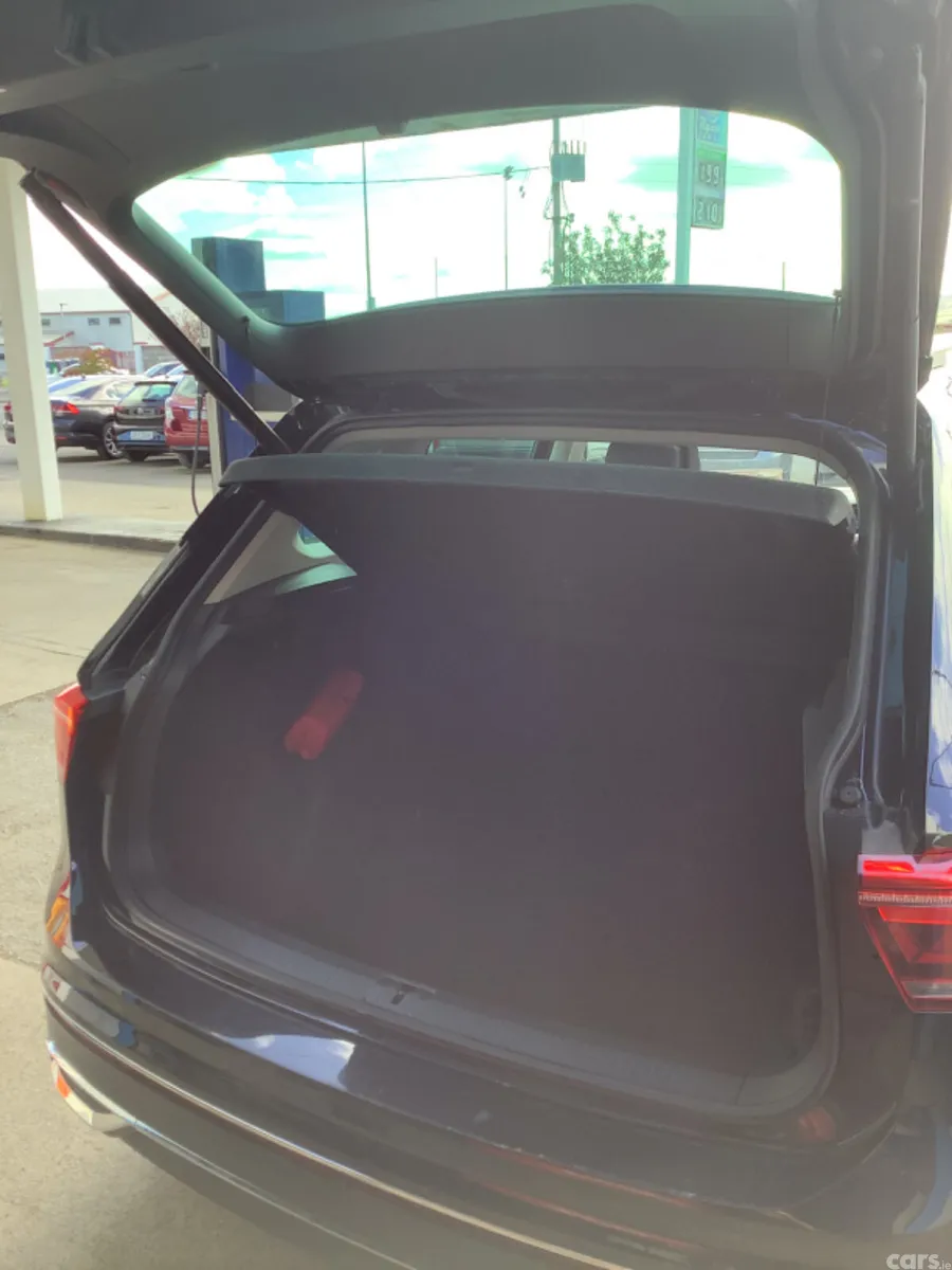 Volkswagen Tiguan SUV, Diesel, 2021, Black