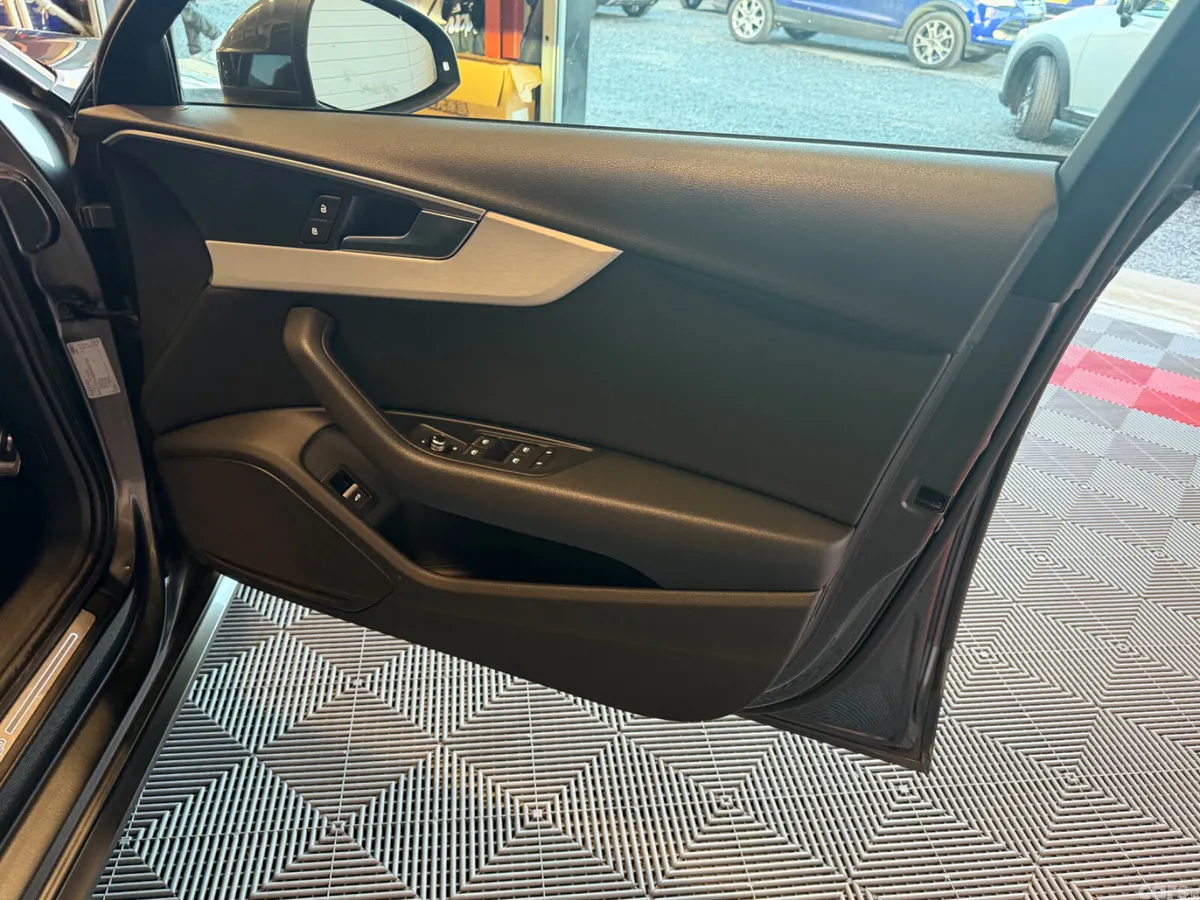 Audi A4 Estate, Diesel, 2016, Grey