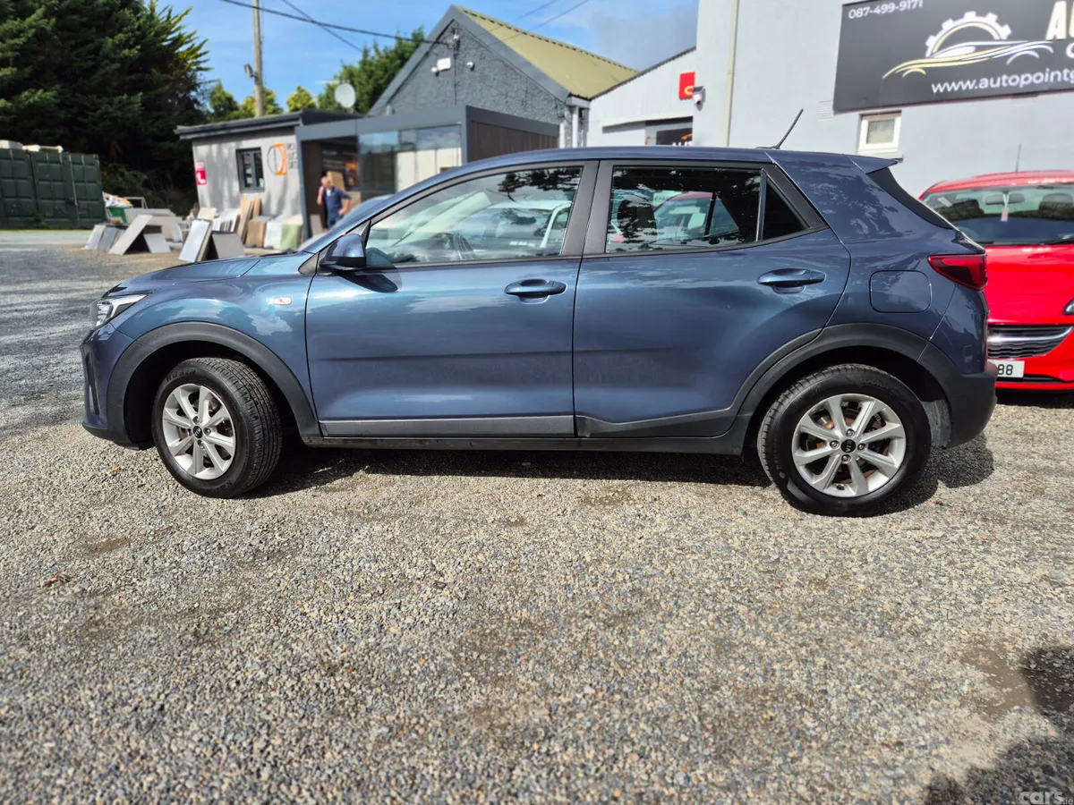 Kia Stonic SUV, Petrol, 2020, Blue