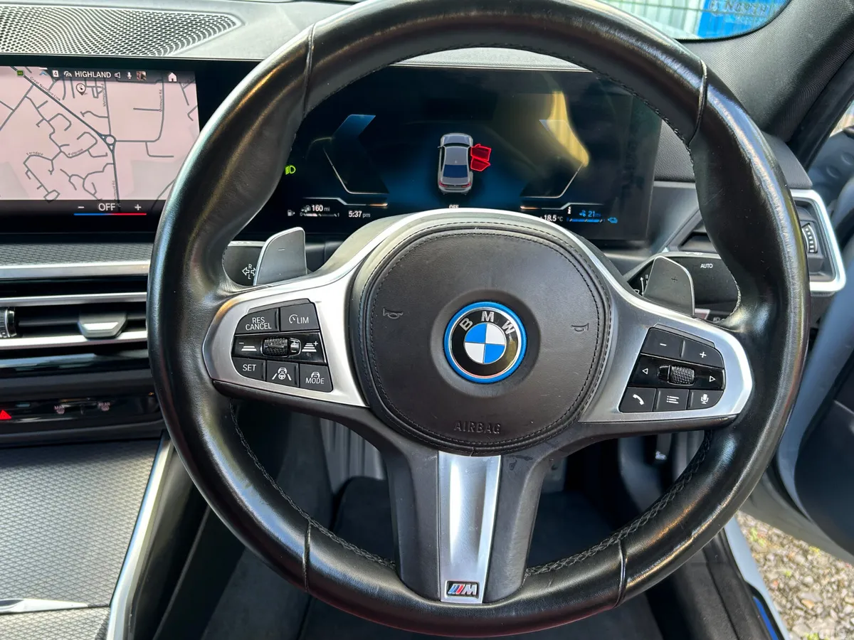 BMW 3-Series Saloon, Petrol Hybrid, 2023, Grey