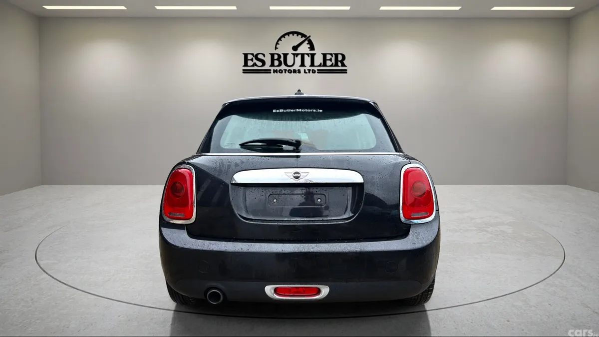 Mini Cooper Hatchback, Petrol, 2015, Black