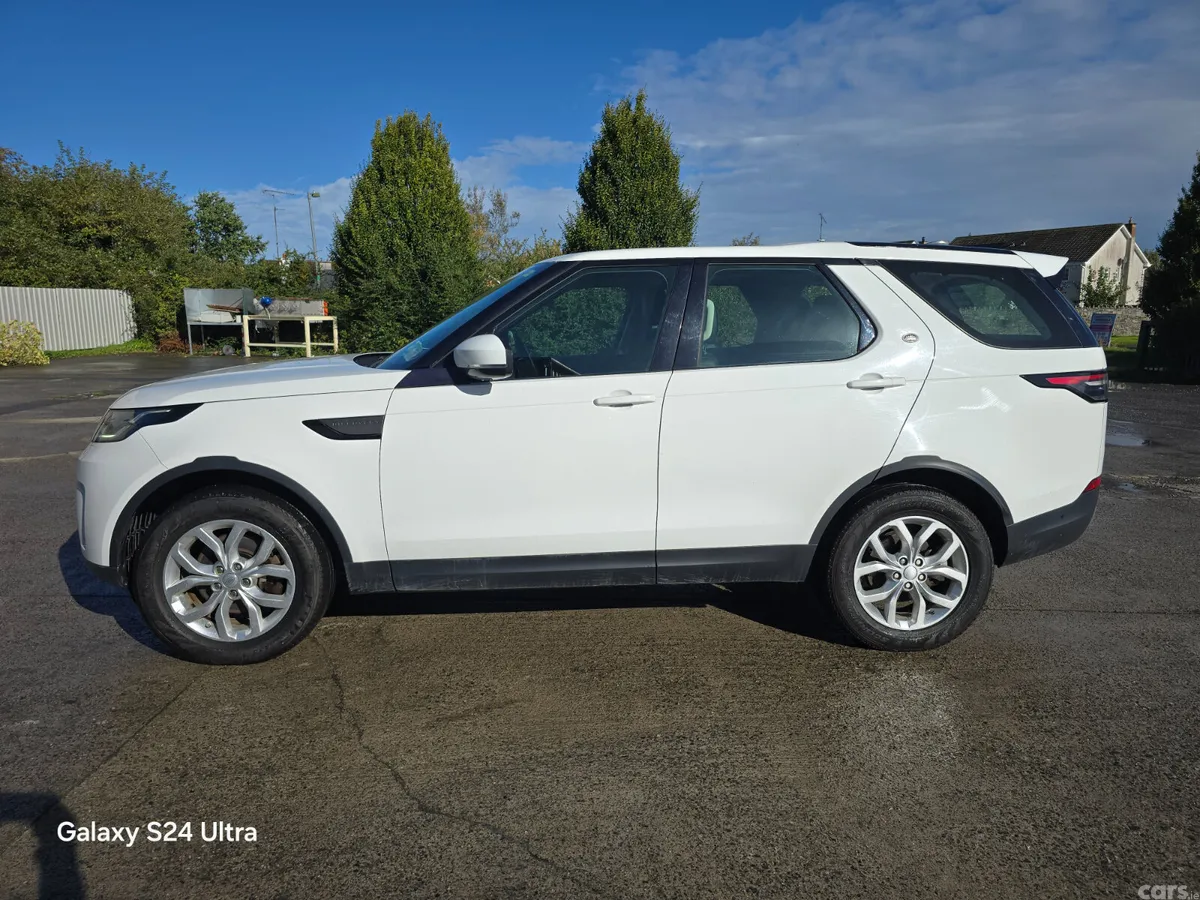 Land Rover Discovery SUV, Diesel, 2020, White