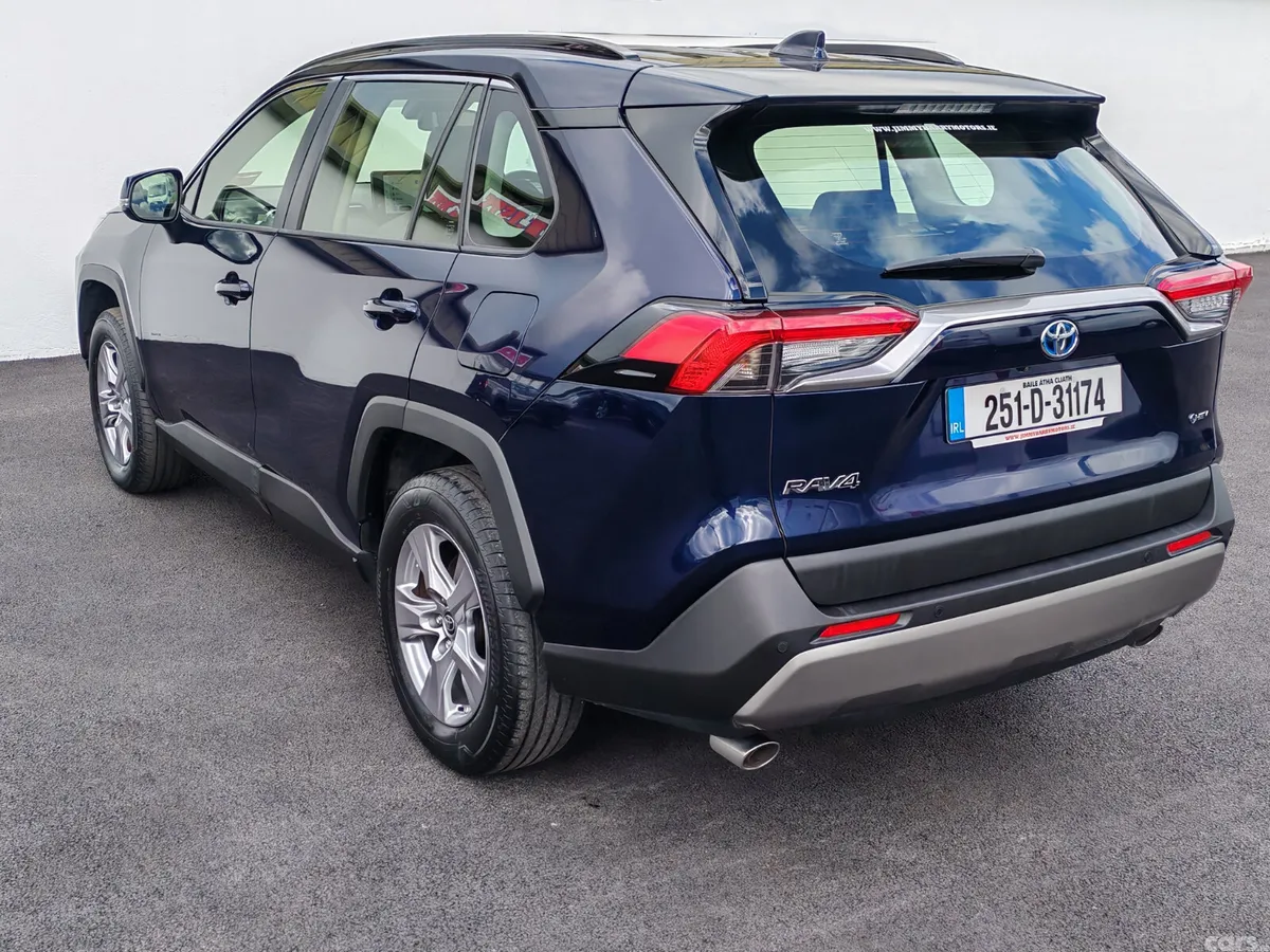Toyota RAV4 SUV, Petrol Hybrid, 2025, Blue